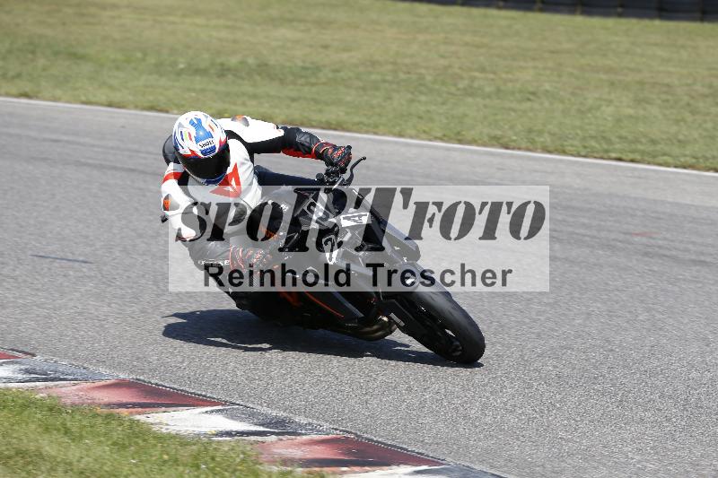 /45 10.08.2025 Plüss Moto Sport ADR/Einsteiger/284